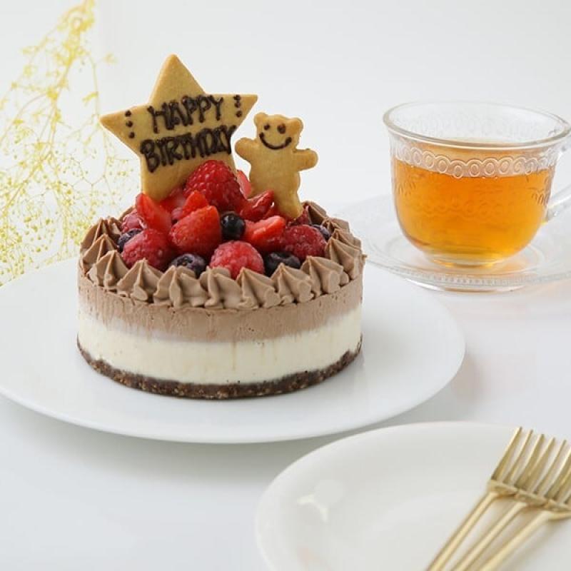 お誕生日などに！デコレーションRAWケーキ チョコレート 5号（15cm）　母の日におすすめ☆(santecafeまるさん)のメインイメージ