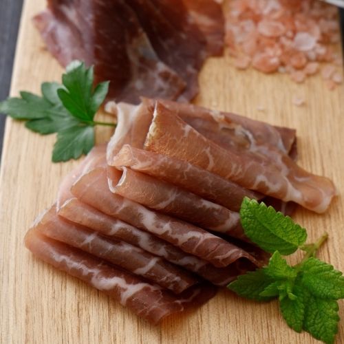 牧之瀬牧場の「牛」生ハム　50g入り×5袋(牧之瀬牧場さん)のメインイメージ