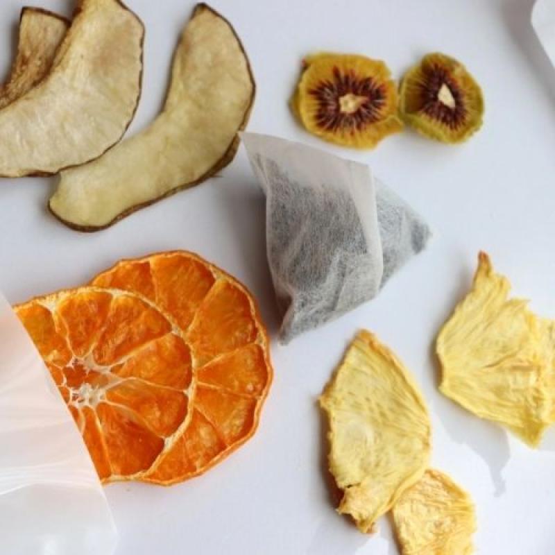 ノンシュガー和紅茶deフルーツティー[みかん・ラフランス・パイン・キウイ]　1個(BLUE BLUEBERRY FARMさん)のメインイメージ