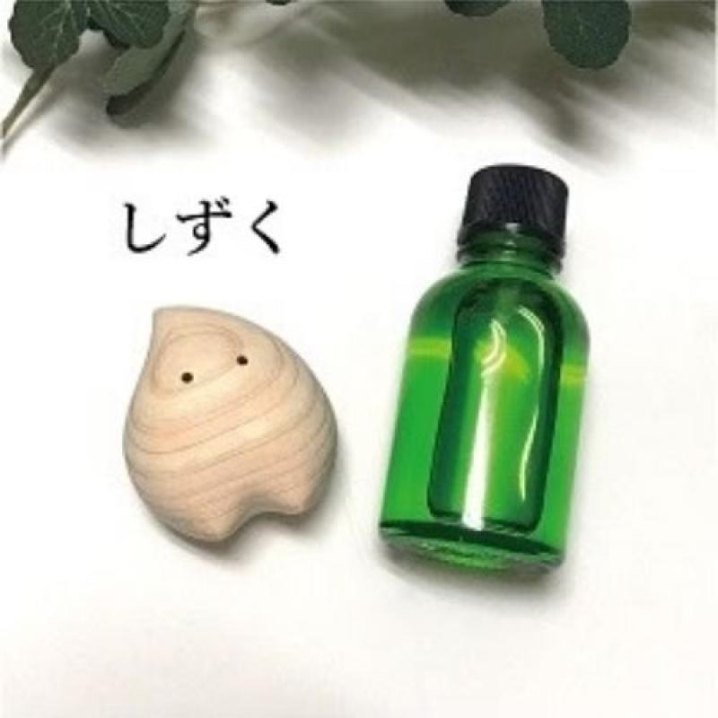 ひのきの妖精 ひのここギフト　しずく　消臭効果抜群　カーアロマ(木工房ゆうむさん)のメインイメージ