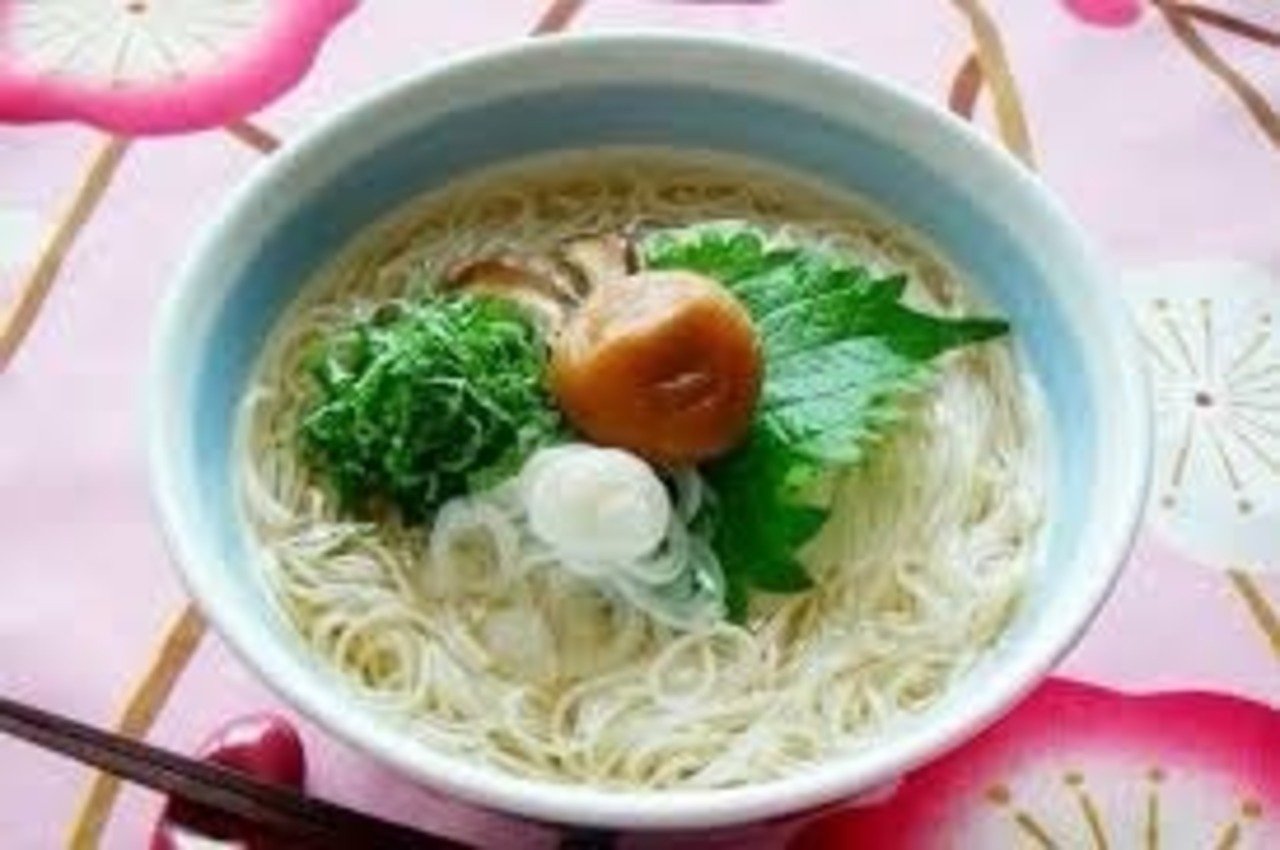 ギフトセット 米粉麺６食（精米麺・つゆ付)(米粉Sweets＆Cafe Fortuna Lusso(■出店準備中)さん)のメインイメージ