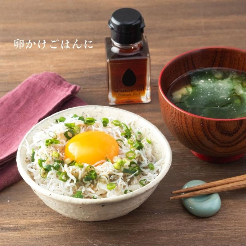 純国産魔法の黒ごま油 sesameoil　Premium Black　50ml×2本セット　【送料無料】(とざ和農商さん)のメインイメージ