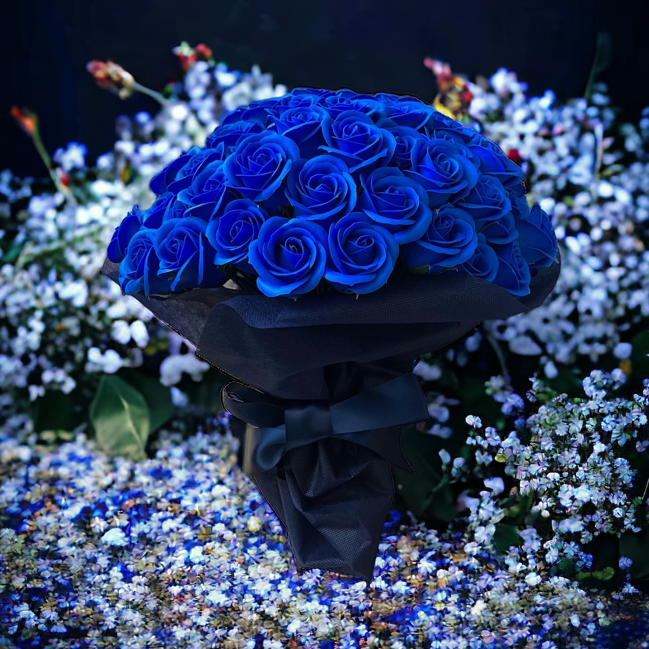 ロイヤルブルー　M(70本)　サヴォンローズ　ばらの花束　母の日におすすめ☆(ROSE＆SKY（ローズアンドスカイ）さん)のメインイメージ