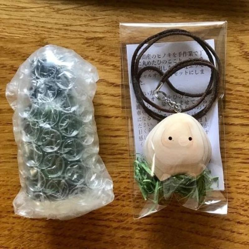 ひのきの妖精 ひのここギフト　カーアロマ　しずく　消臭効果抜群(木工房ゆうむさん)のメインイメージ